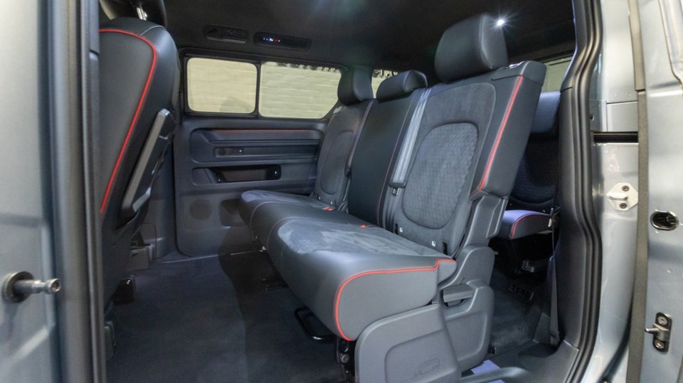 VW ID.Buzz 86 GTX+ 4Motion 7prs LWB 5d