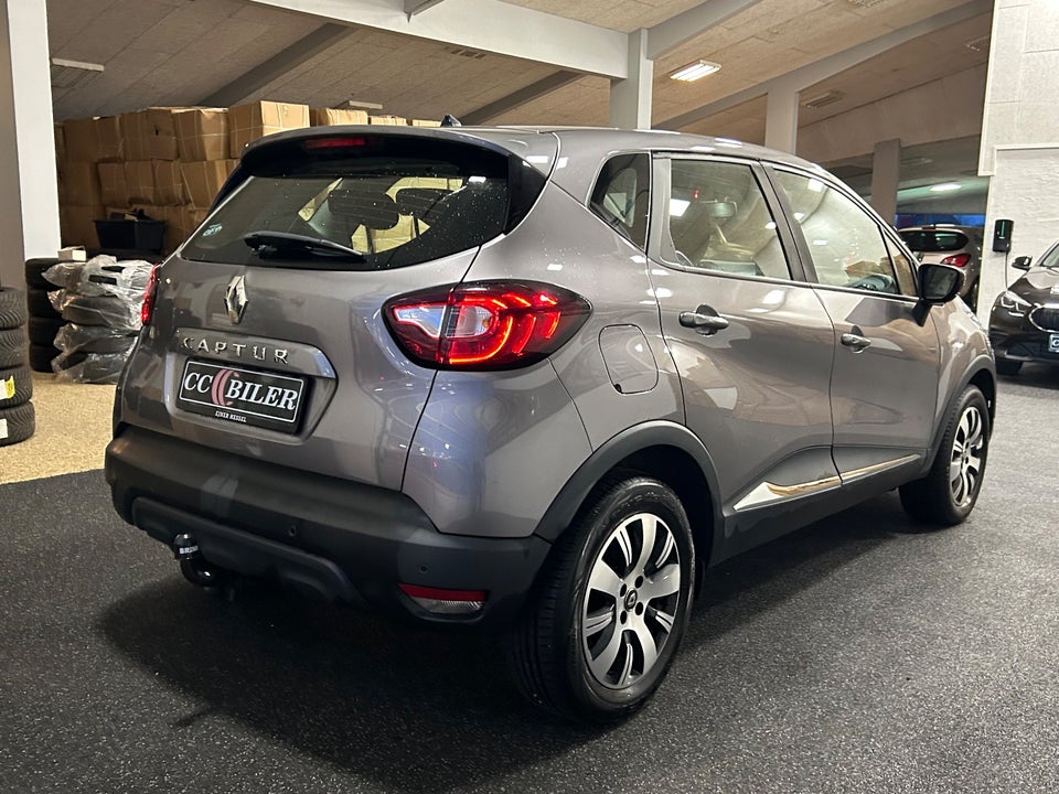 Renault Captur 1,5 dCi 90 Zen EDC 5d