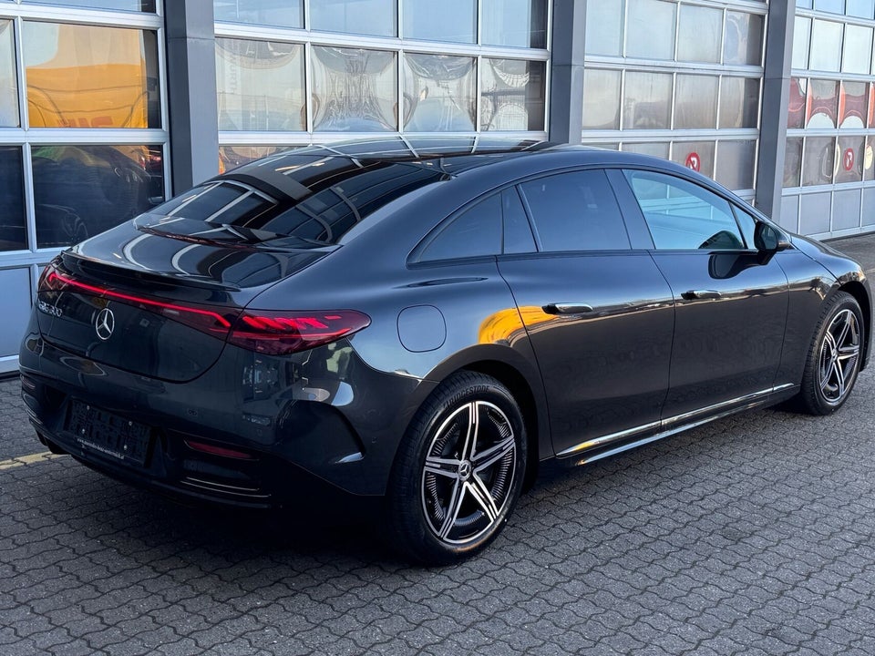 Mercedes EQE300 AMG Line 4d