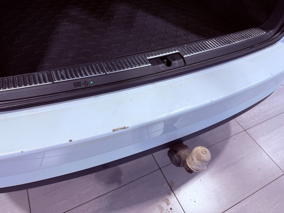 Skoda Superb 2,0 TDi 150 Style Combi 5d