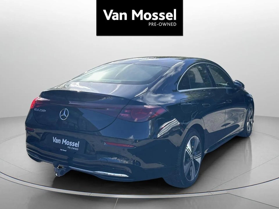 Mercedes CLA250+ electric Progressive Advance Plus 4d