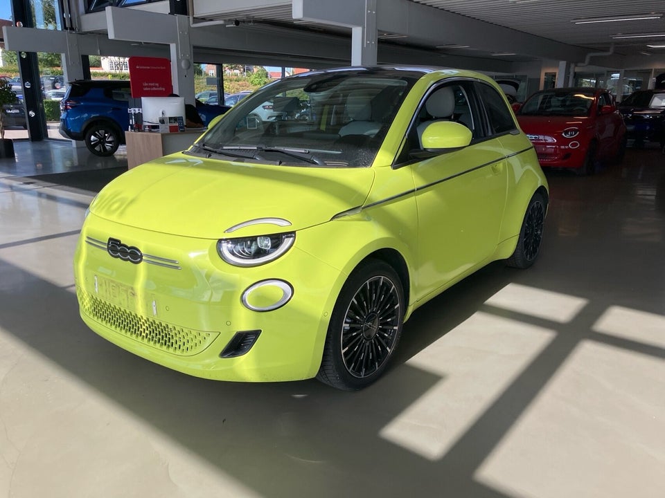 Fiat 500e 42 la Prima by Bocelli 3d