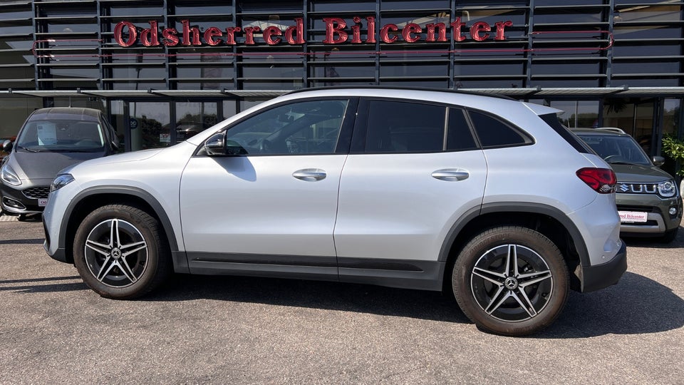 Mercedes EQA250 AMG Line 5d