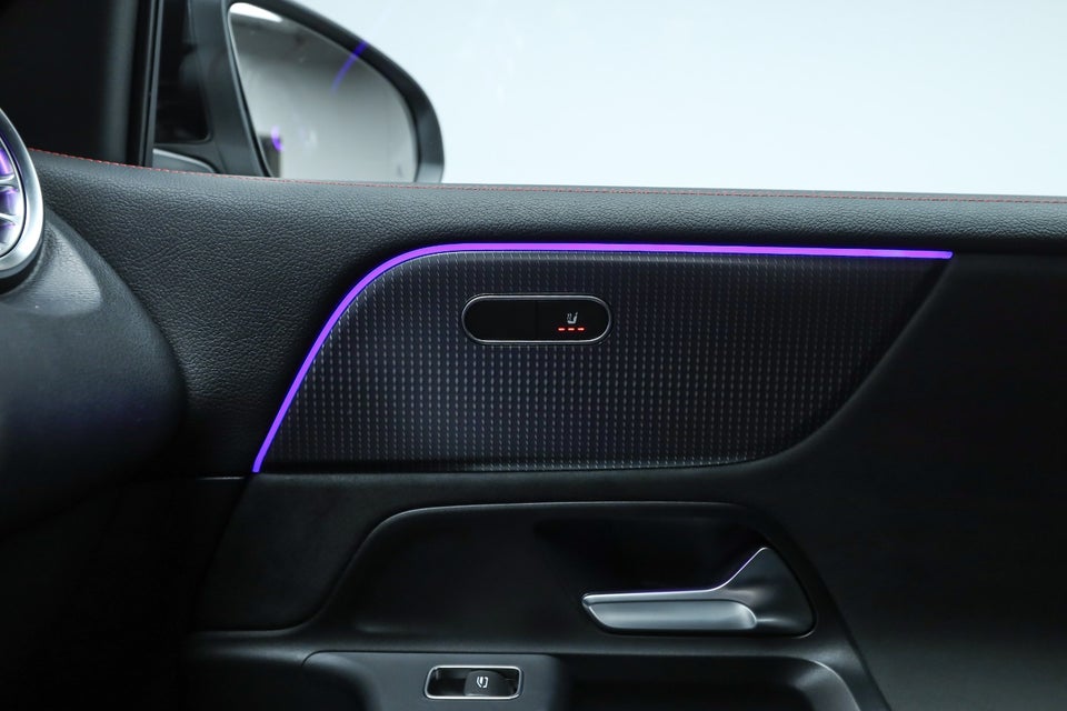 Mercedes EQB250+ AMG Line 5d