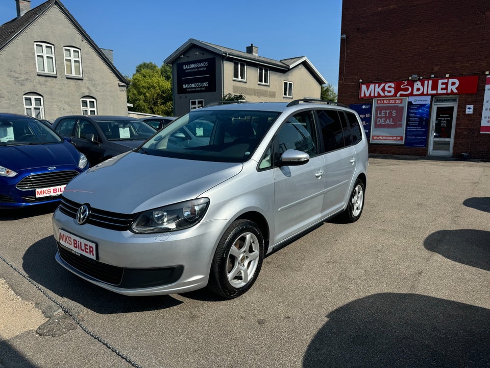 VW Touran 1,6 TDi 105 Comfortline BMT 7prs 5d