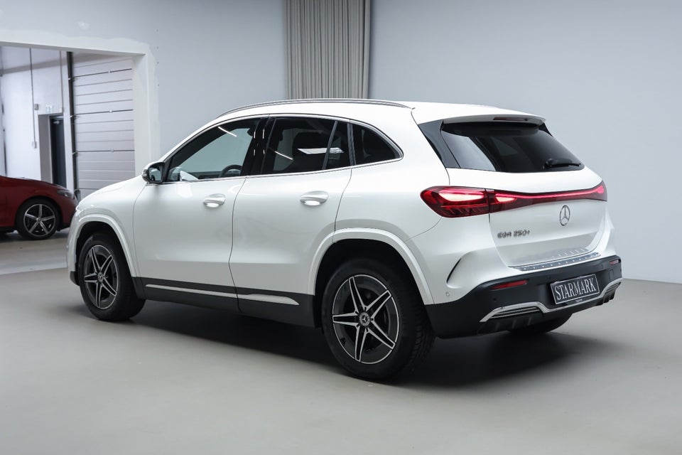 Mercedes EQA250+ AMG Advance 5d