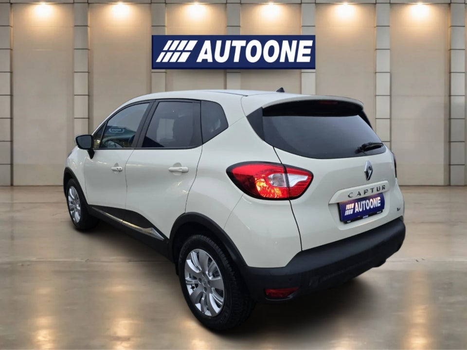 Renault Captur 0,9 TCe 90 Dynamique 5d
