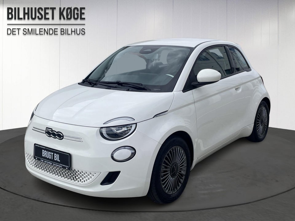 Fiat 500e 42 Icon 3d