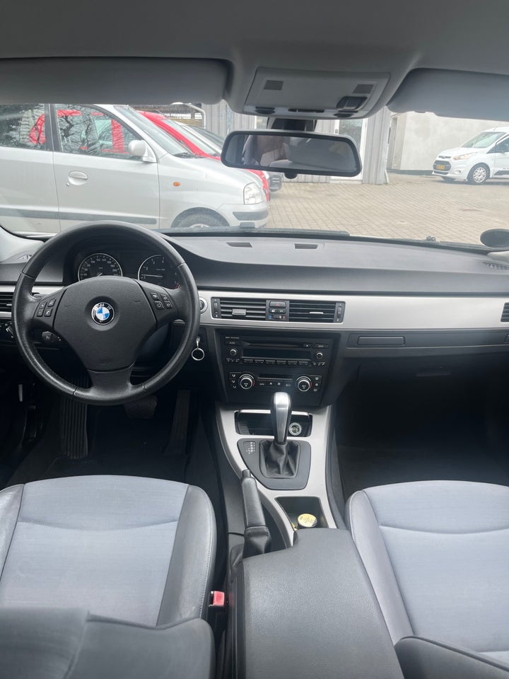 BMW 320i 2,0 Steptr. 4d