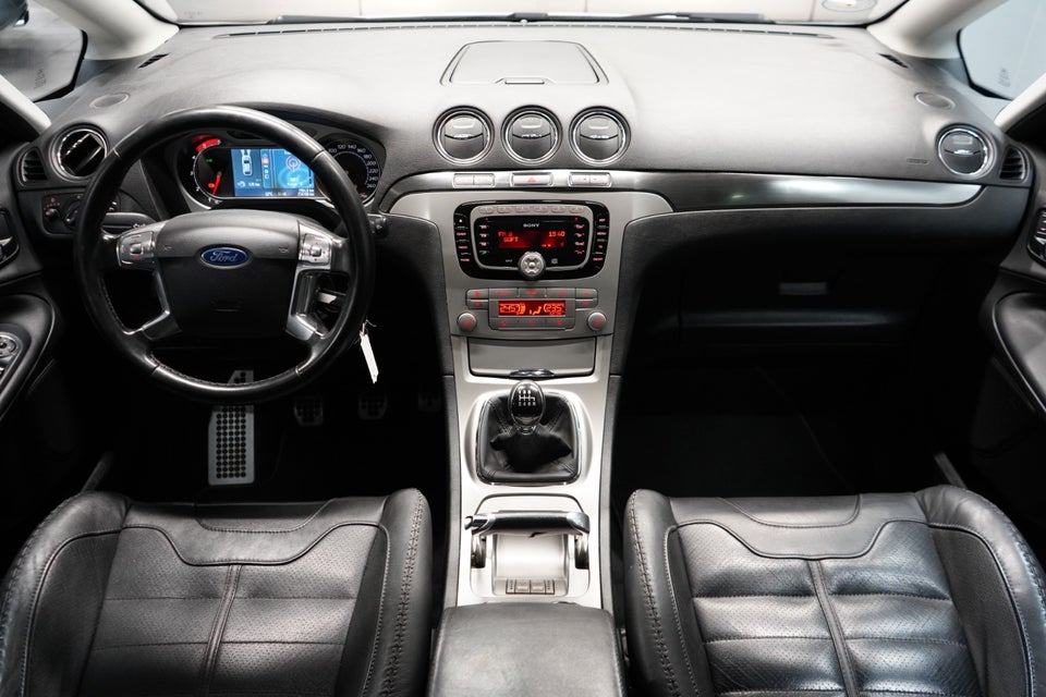 Ford S-MAX 2,2 TDCi 175 Titanium 5d