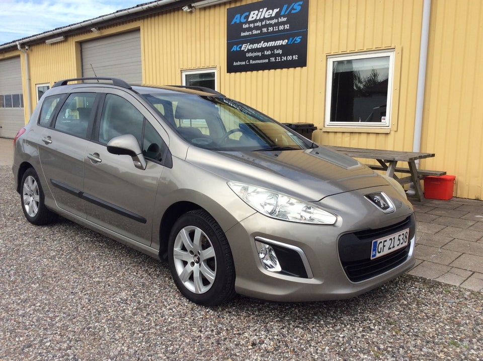 Peugeot 308 1,6 e-HDi 112 Access stc. 5d