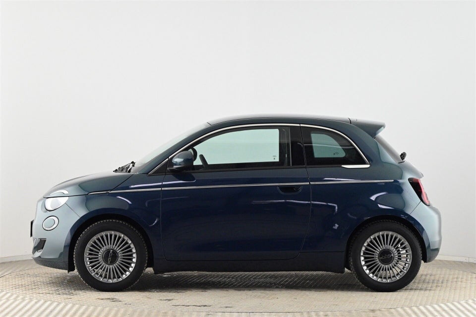 Fiat 500e 42 Icon 3d
