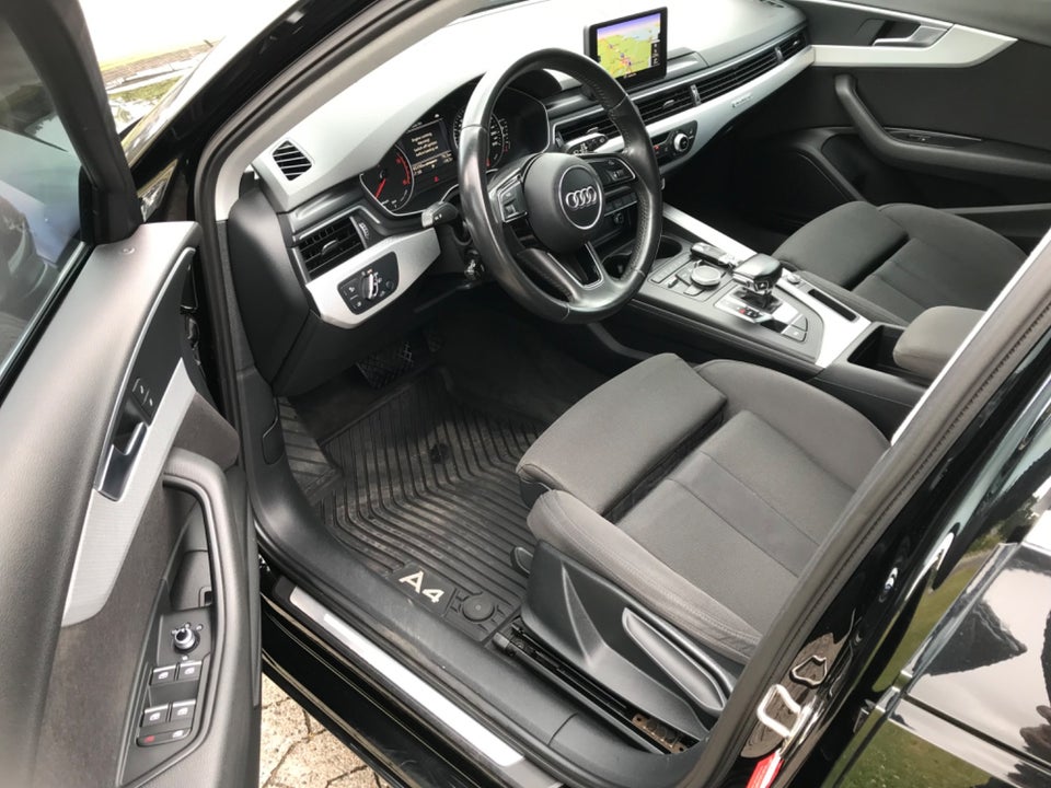 Audi A4 3,0 TDi 218 Sport Avant quattro S-tr 5d
