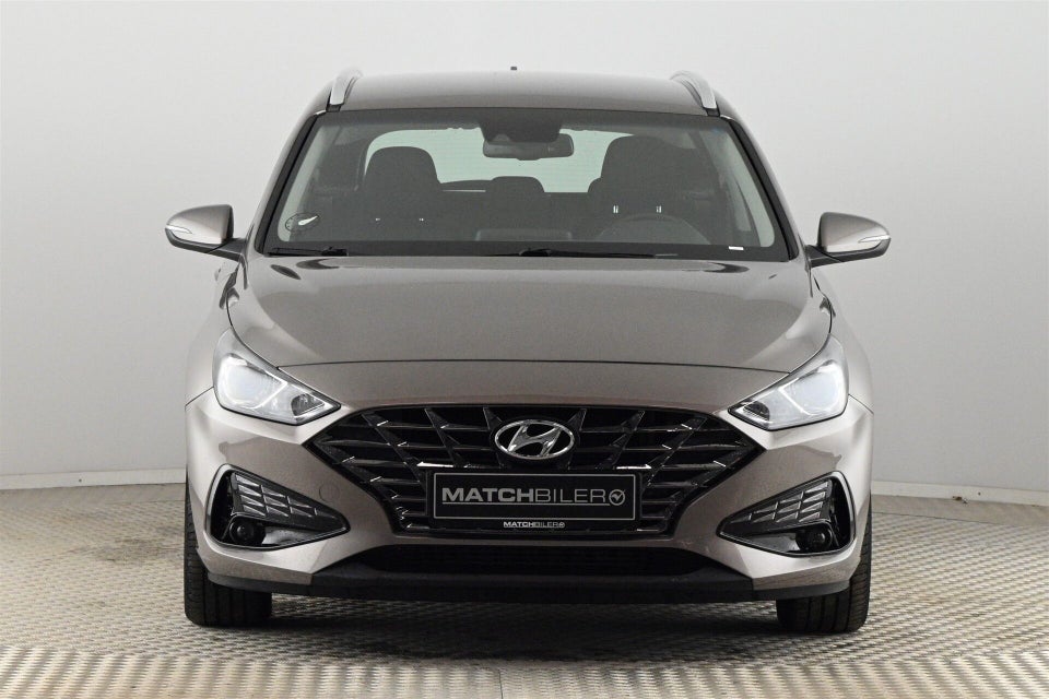 Hyundai i30 1,0 T-GDi Essential stc. DCT 5d