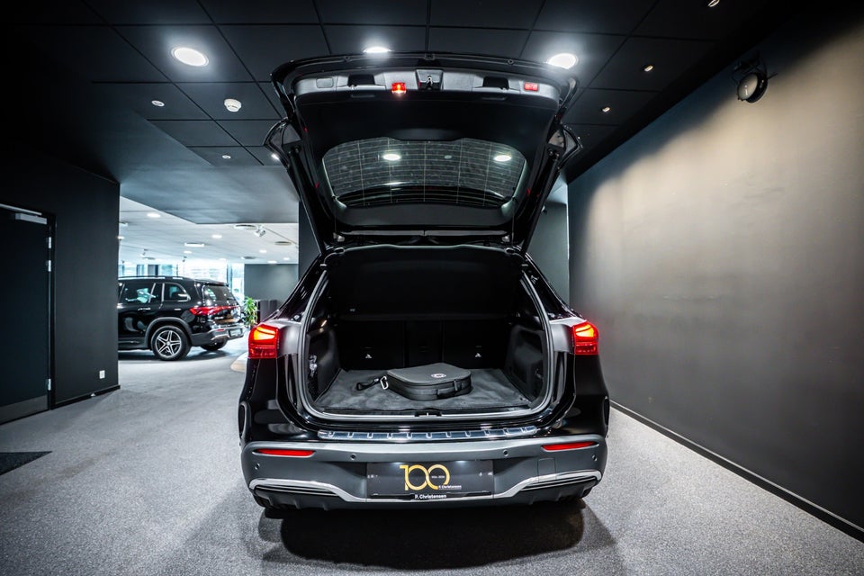 Mercedes EQA350 AMG Advance 4Matic 5d