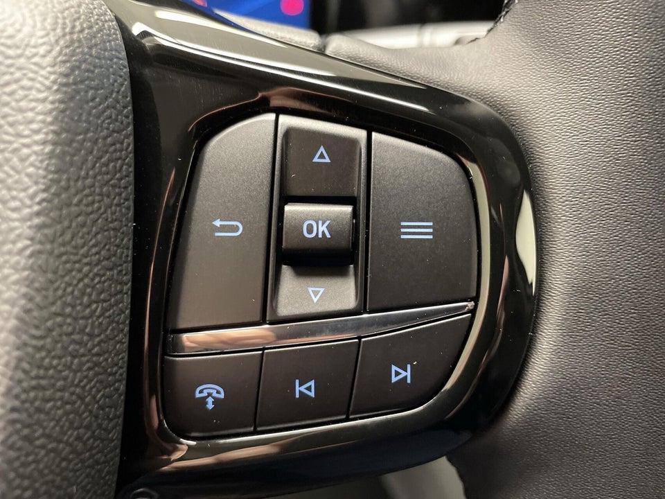 Ford E-Tourneo Custom 340L 64 Titanium X