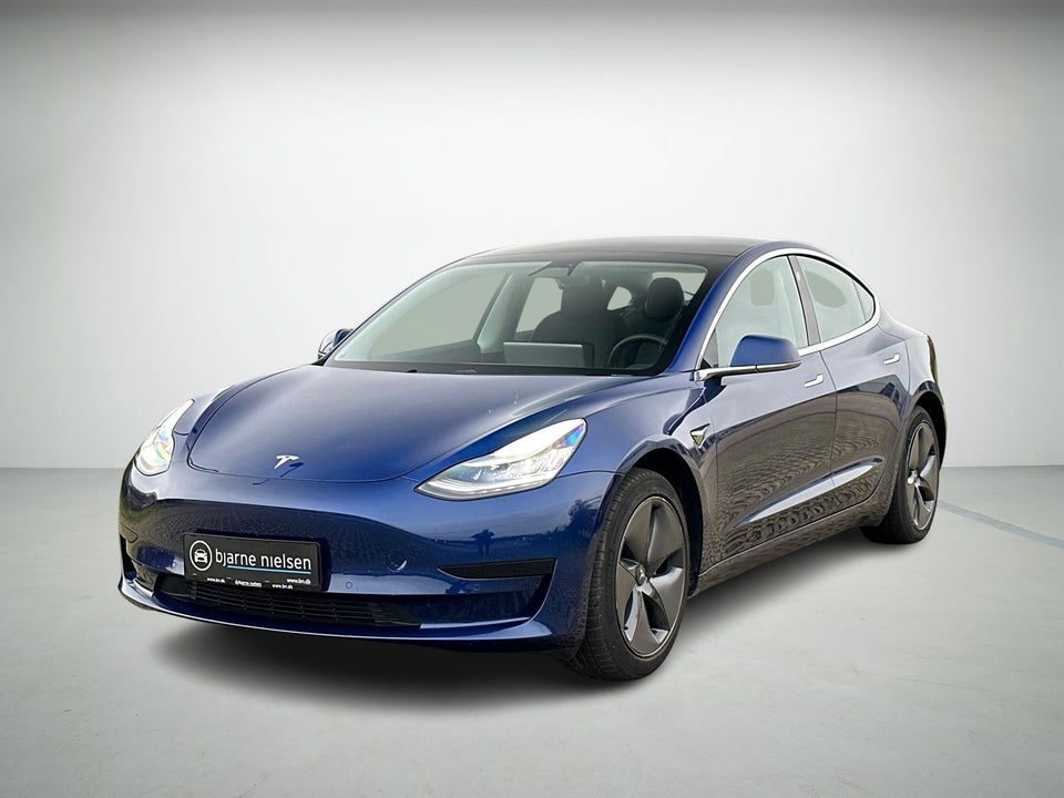 Tesla Model 3 Standard Range+ RWD 4d