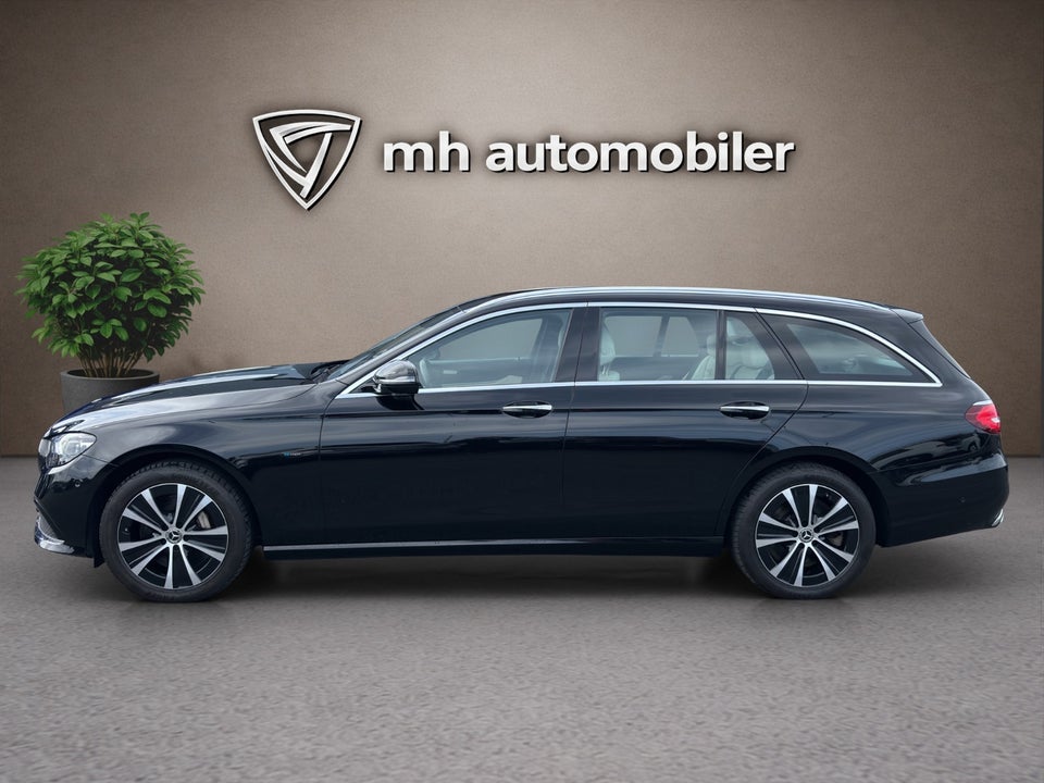 Mercedes E300 de 2,0 Avantgarde stc. aut. 5d