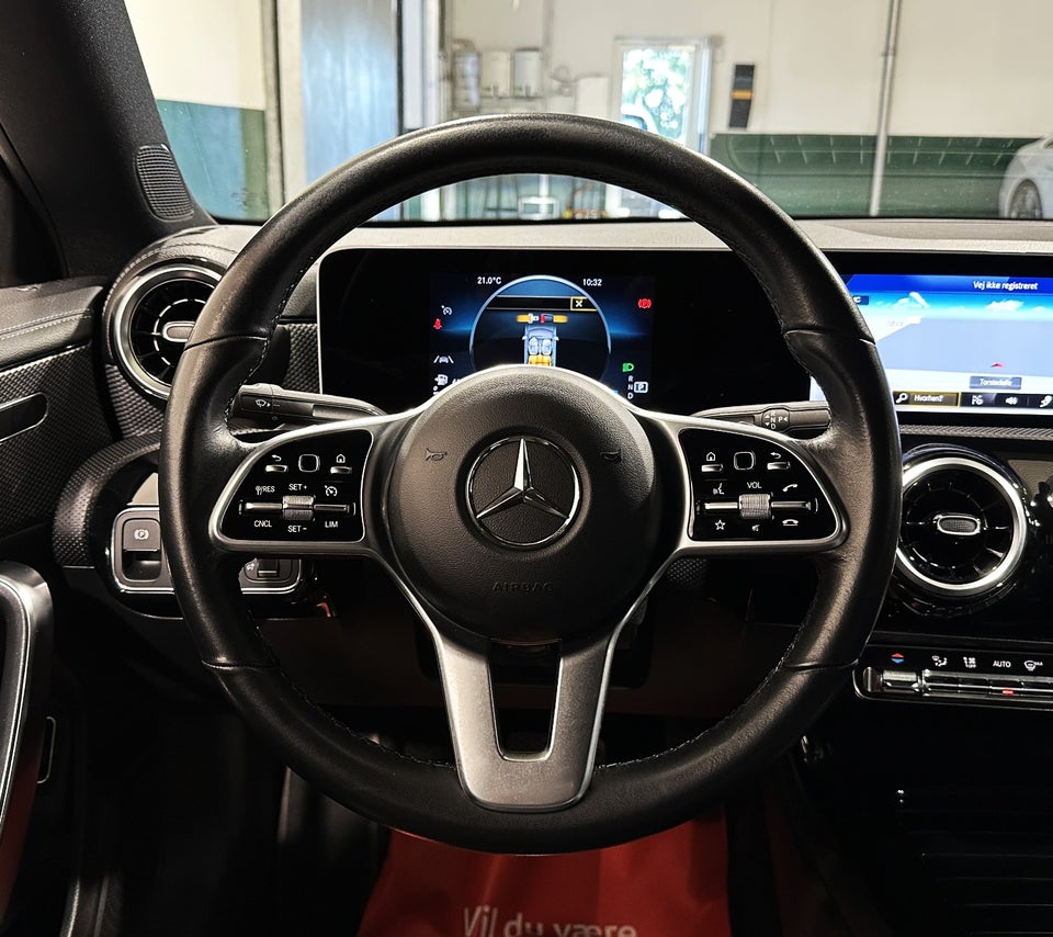 Mercedes CLA200 1,3 Progressive Coupé aut. 4d