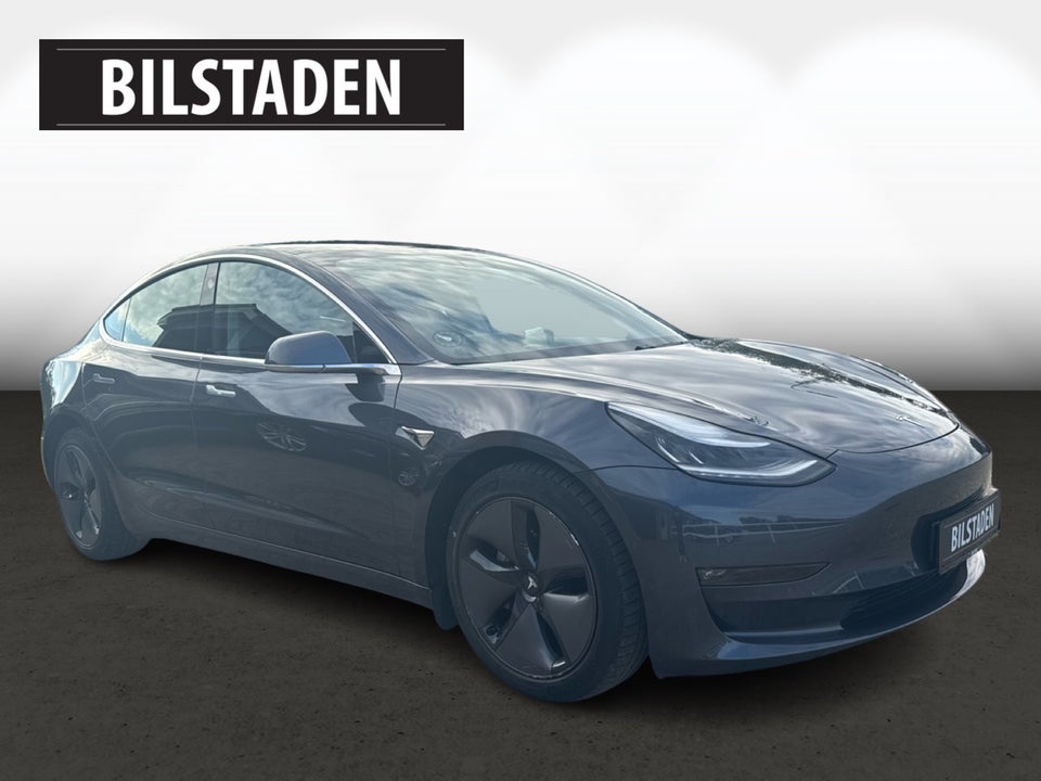 Tesla Model 3 Long Range AWD 4d