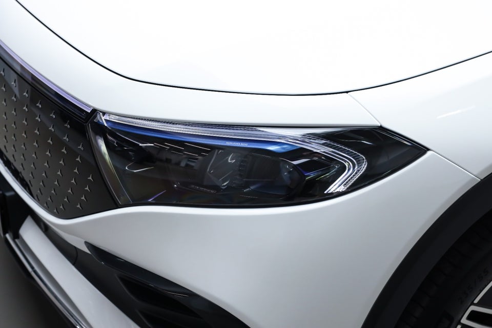 Mercedes EQB250+ AMG Advance 5d