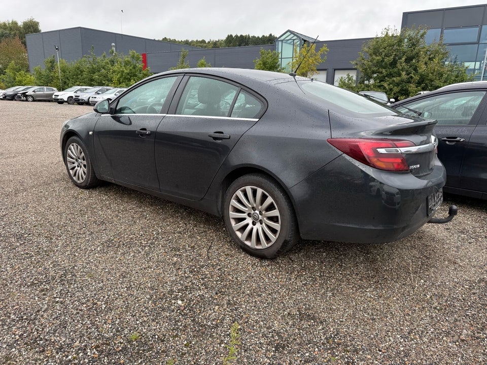 Opel Insignia 1,4 T 140 Edition Sports Tourer eco 5d