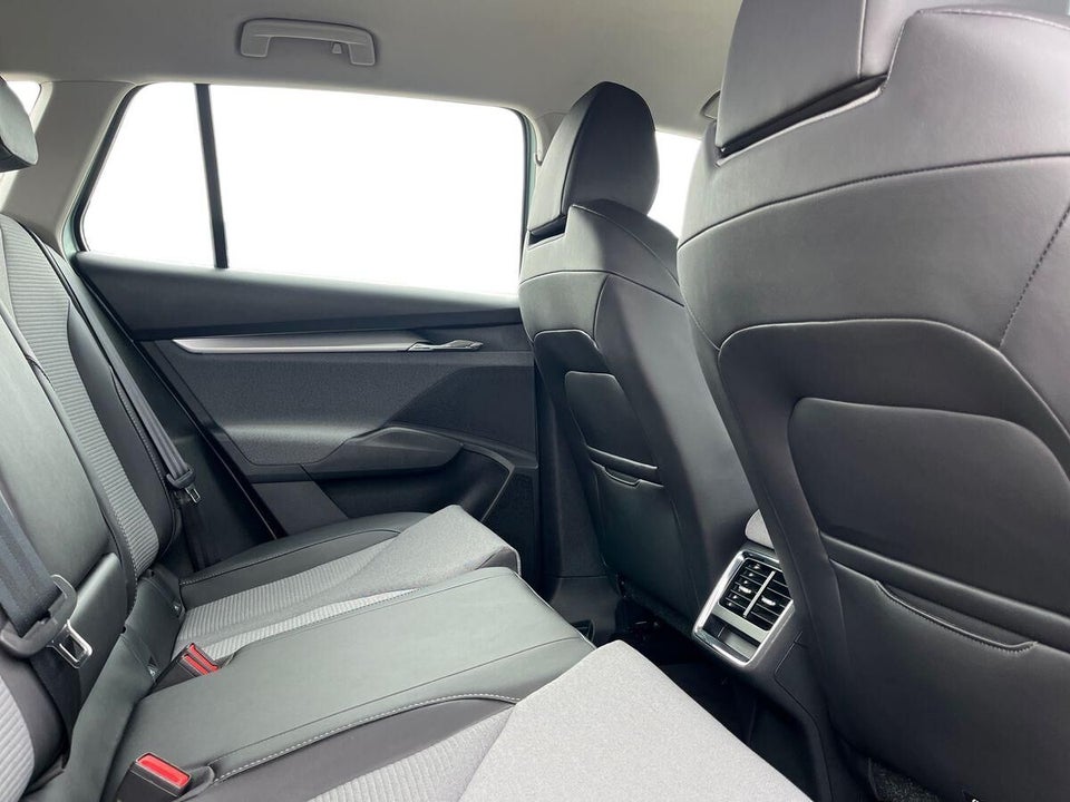 Skoda Enyaq 80 iV 5d