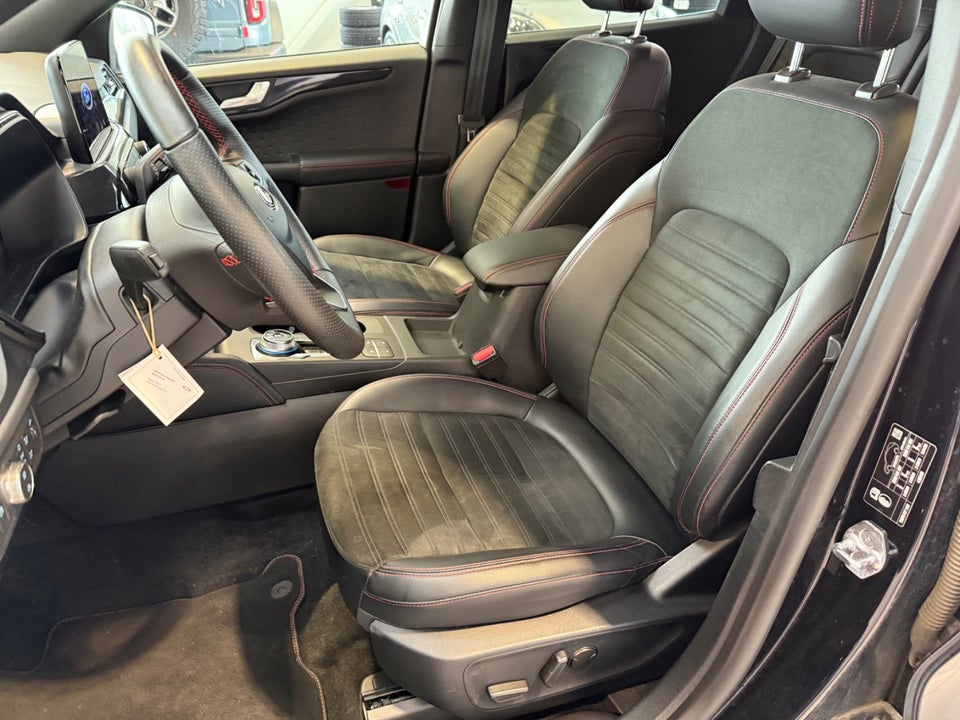 Ford Kuga 2,5 PHEV ST-Line X CVT 5d