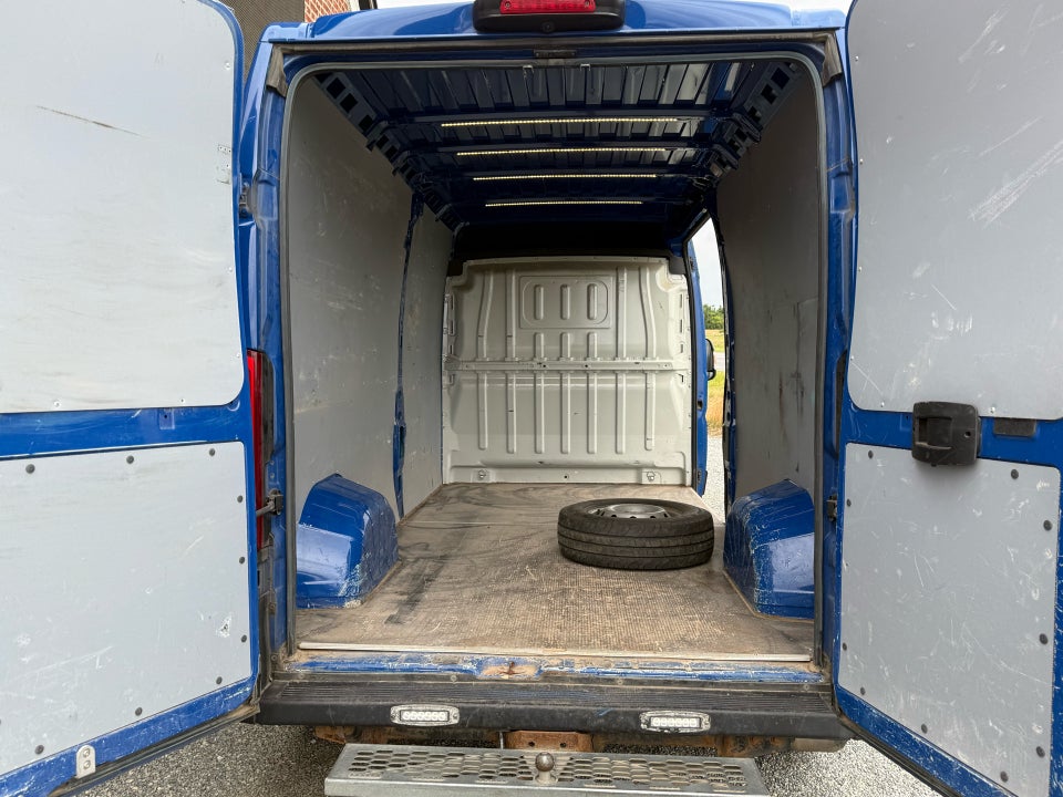 Fiat Ducato 33 2,2 MJT 160 Kassevogn L2H2 Pro+ aut.