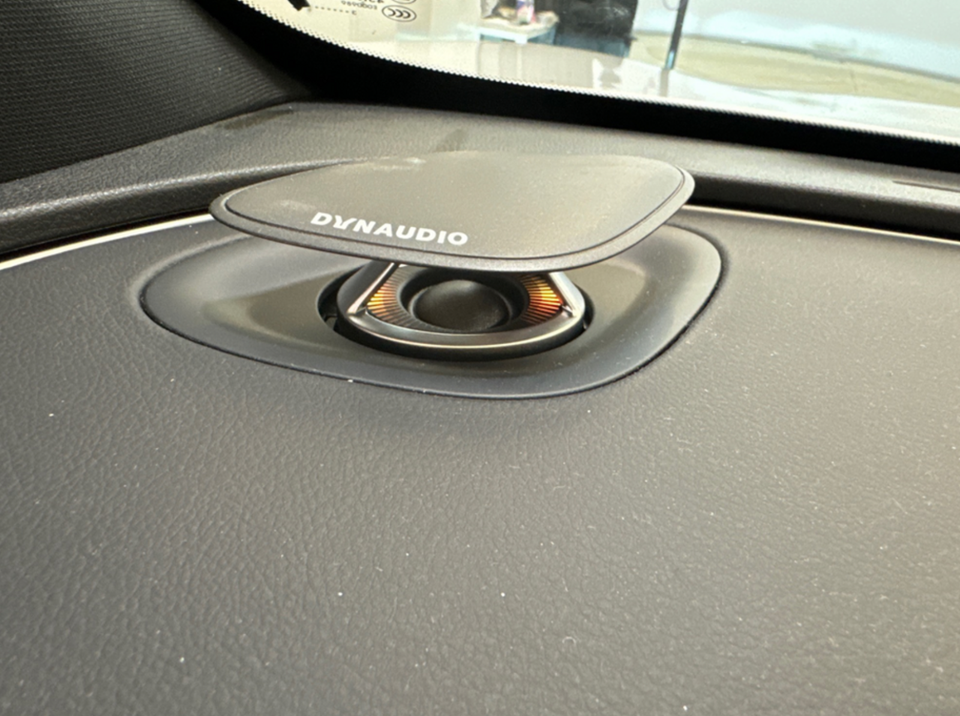 Xpeng G9 Long Range 5d