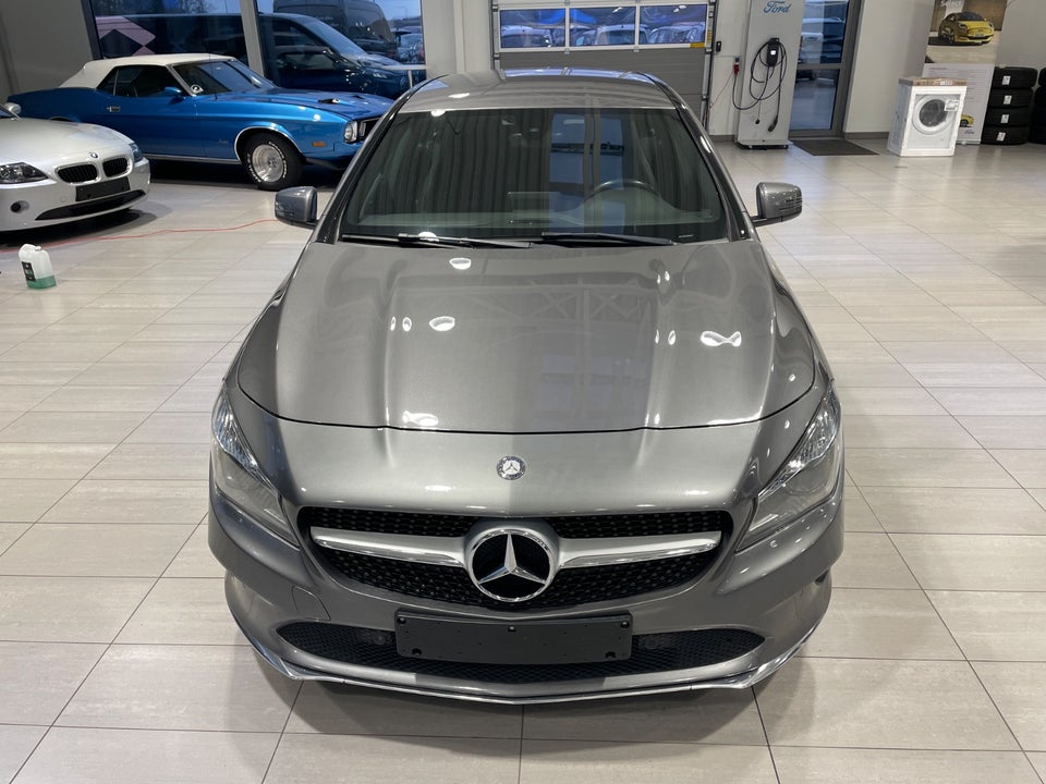 Mercedes CLA200 1,6 Shooting Brake 5d