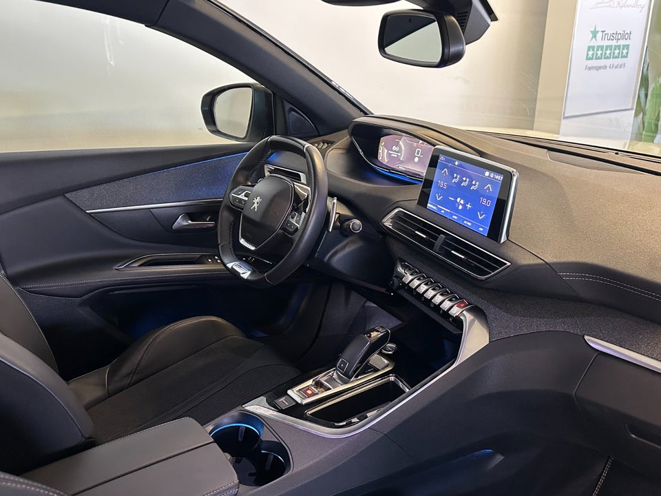 Peugeot 3008 1,6 BlueHDi 120 GT Line EAT6 5d