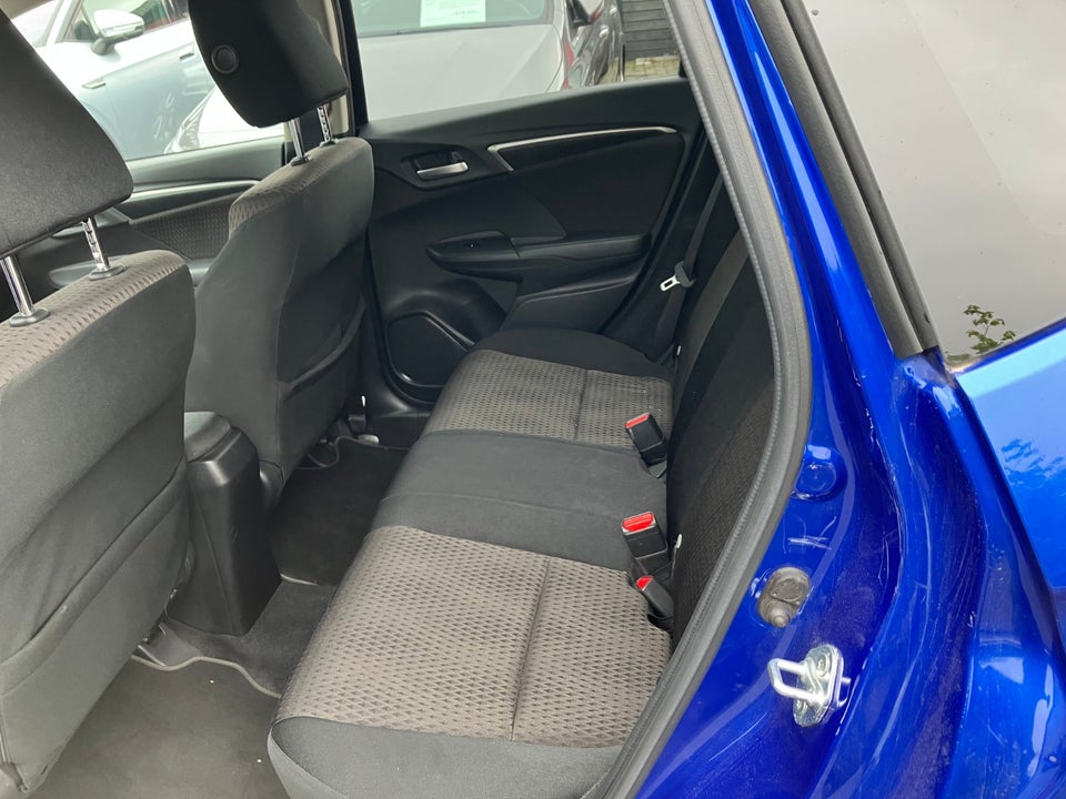 Honda Jazz 1,3 i-VTEC Elegance CVT 5d