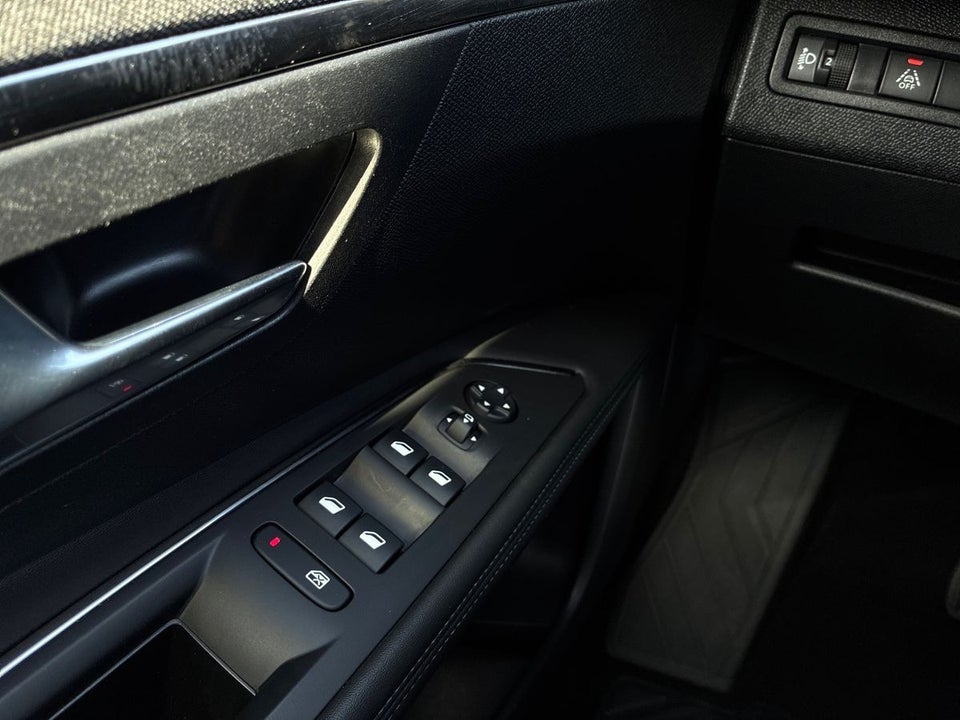 Peugeot 3008 1,5 BlueHDi 130 Allure Pack EAT8 5d