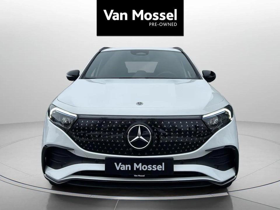 Mercedes EQA300 AMG Advance Plus 4Matic 5d