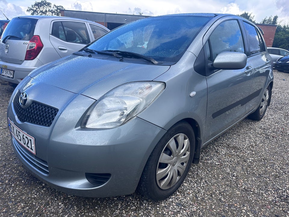 Toyota Yaris 1,4 D-4D Luna 5d