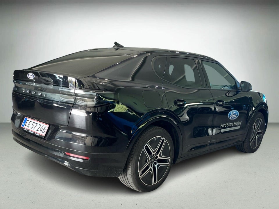 Ford Capri 82 Premium Extended Range 5d