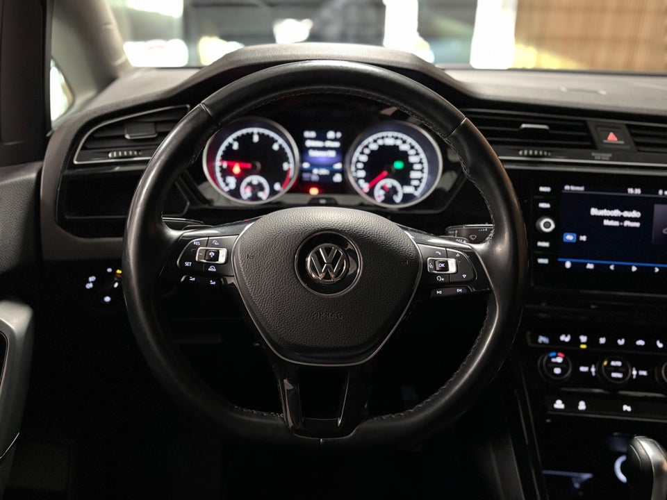 VW Touran 2,0 TDi 190 Highline DSG 7prs 5d