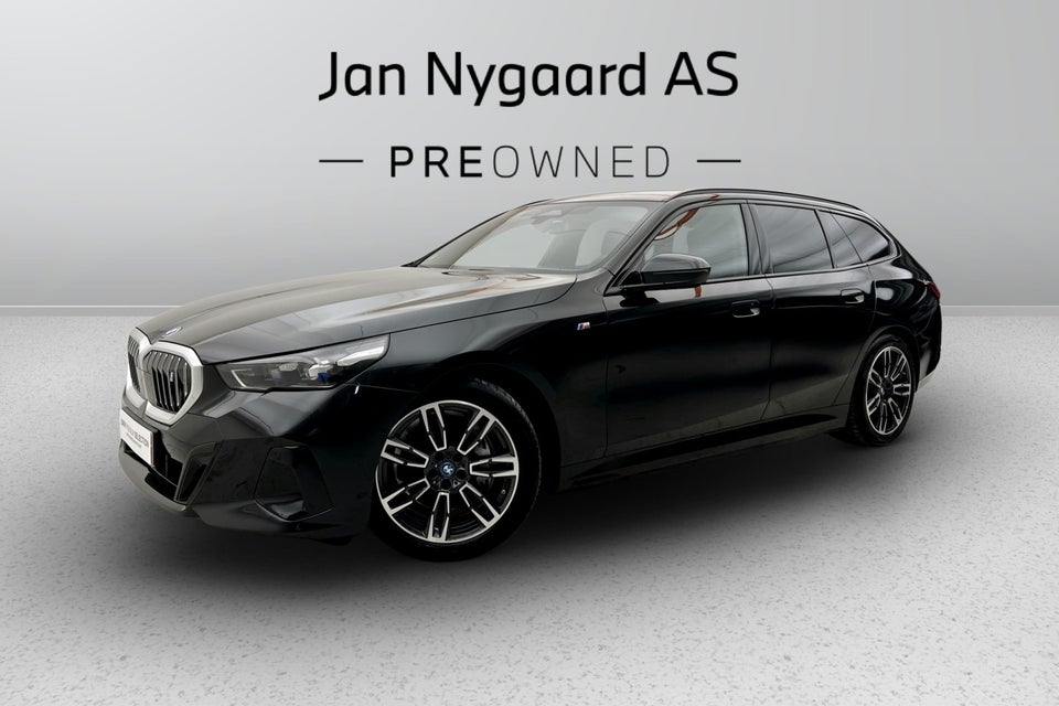 BMW i5 eDrive40 Touring M-Sport 5d
