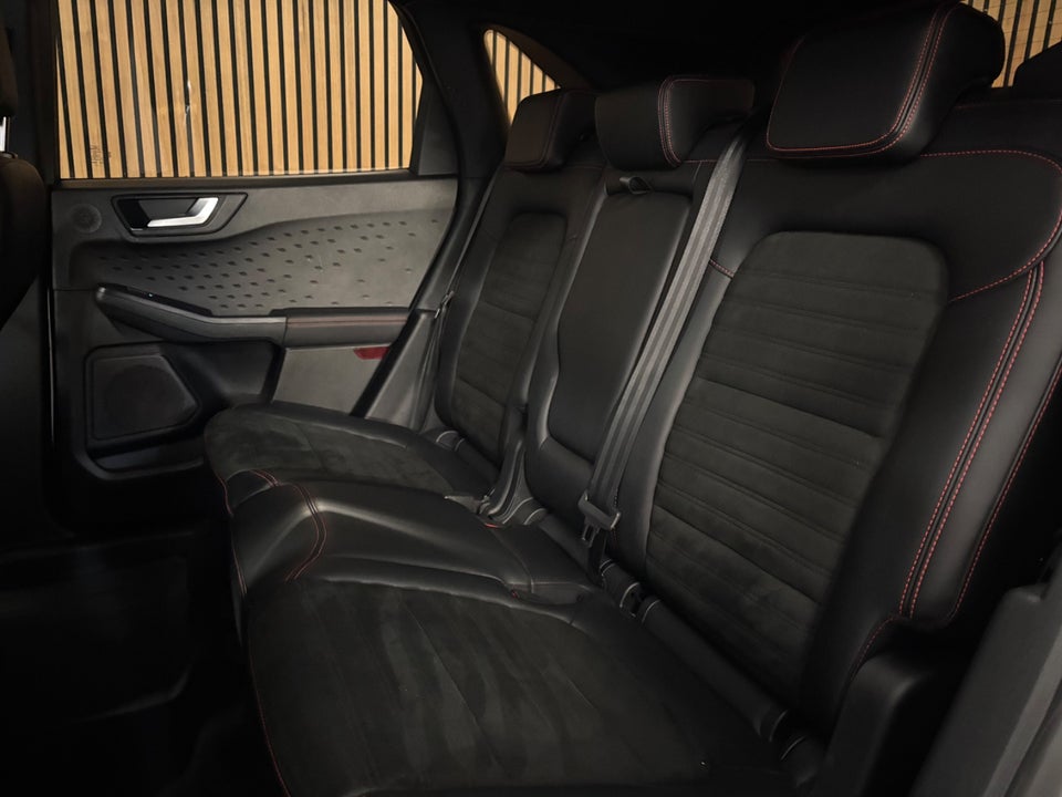 Ford Kuga 2,5 PHEV ST-Line X CVT 5d