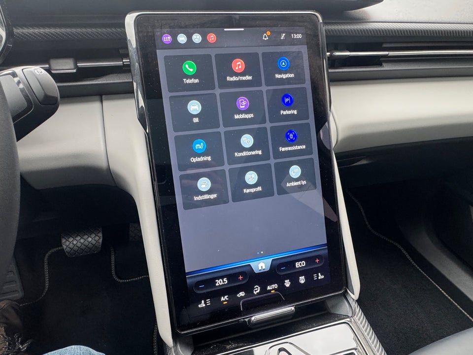 Ford Capri 77 Premium Extended Range 5d