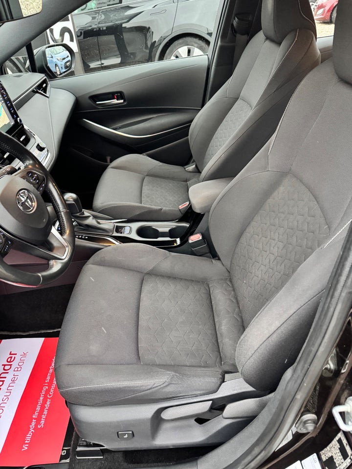 Toyota Corolla 1,8 Hybrid H3 Premium Touring Sports MDS 5d