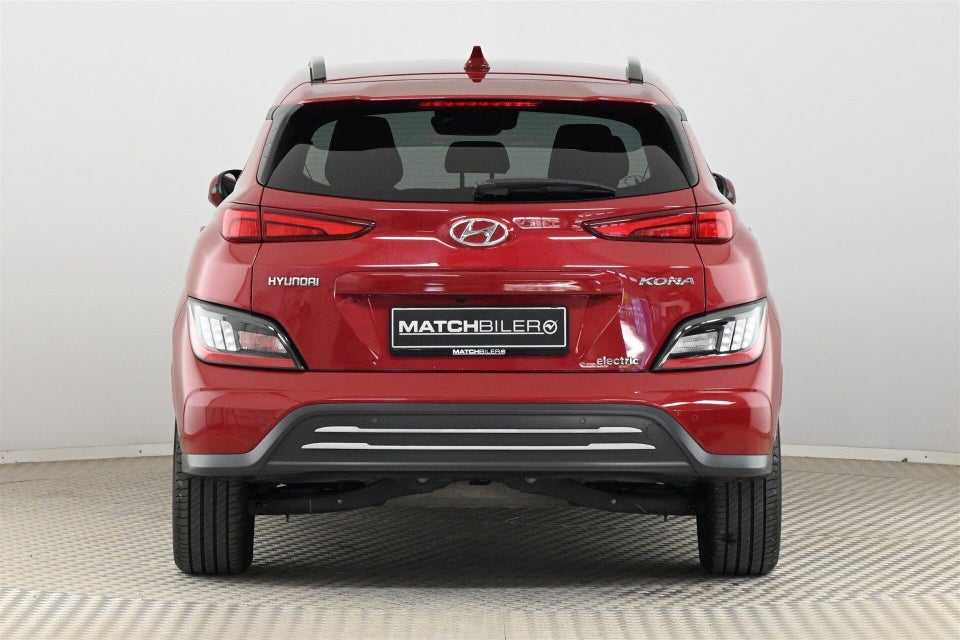 Hyundai Kona 64 EV Essential 5d