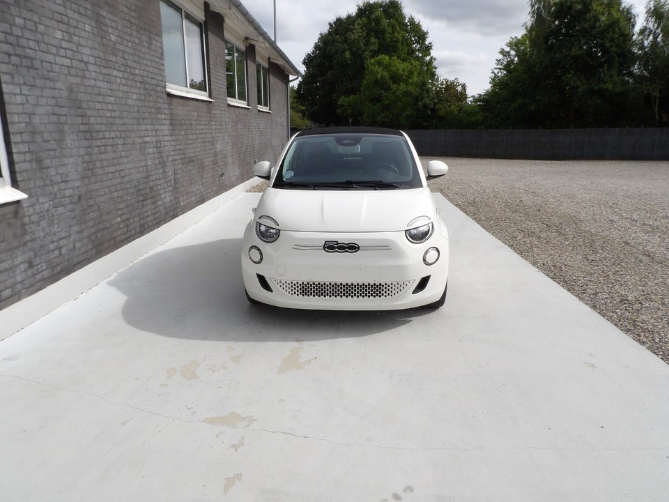 Fiat 500e Icon Pack Cabrio 2d