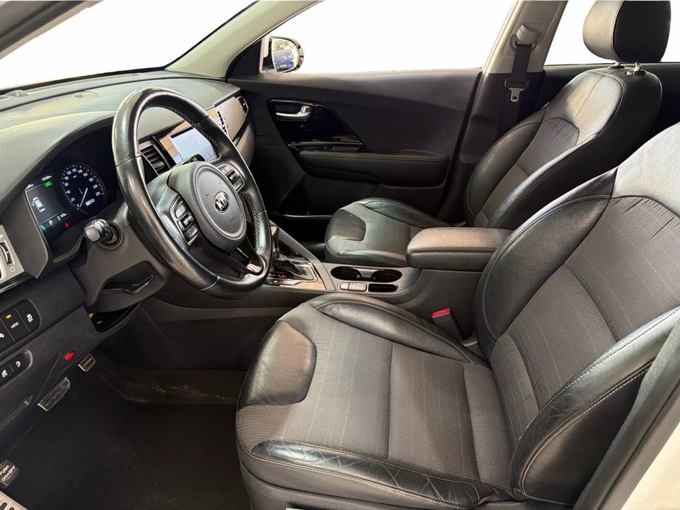 Kia Niro 1,6 PHEV Advance DCT 5d