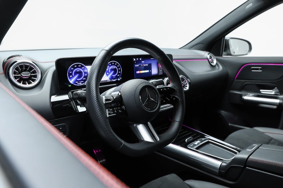 Mercedes EQA250+ AMG Advance 5d