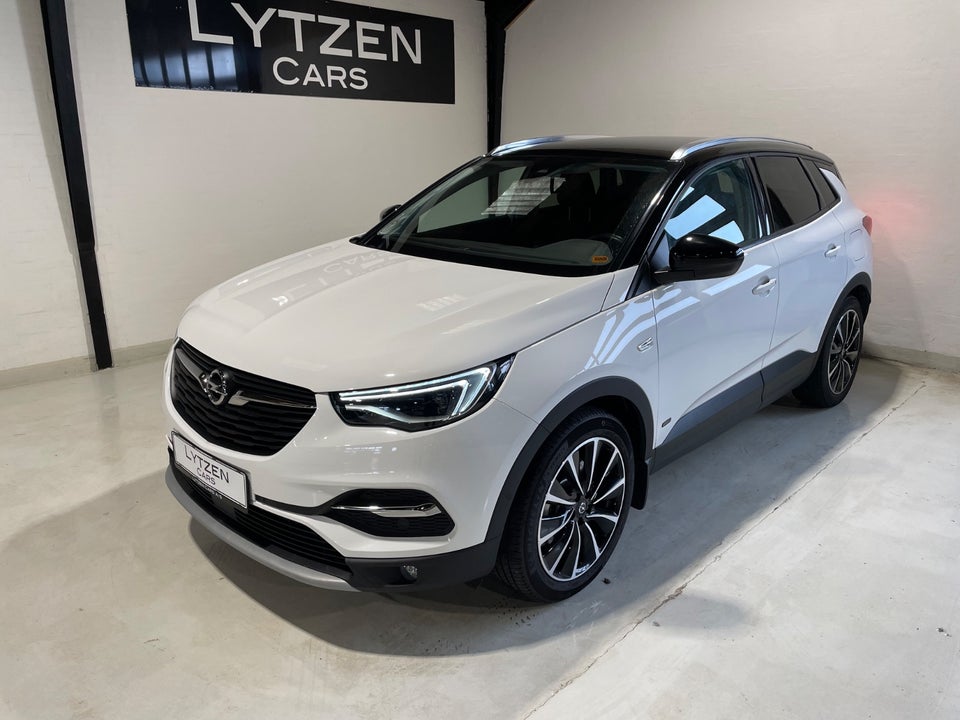 Opel Grandland X 1,6 Hybrid4 Ultimate aut. 5d