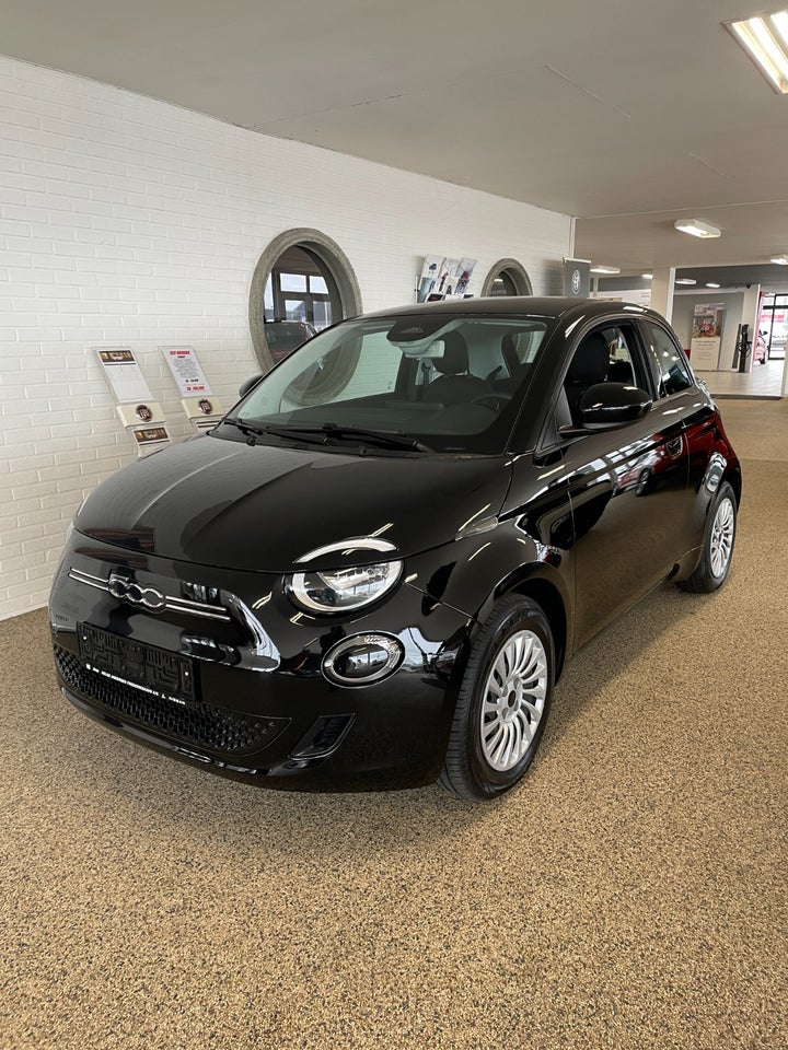 Fiat 500e 42 Icon 3d