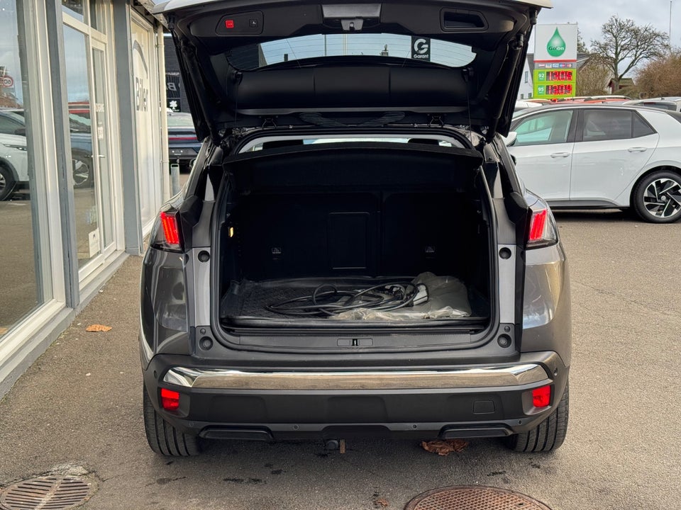 Peugeot 3008 1,6 Hybrid Allure Limited EAT8 5d