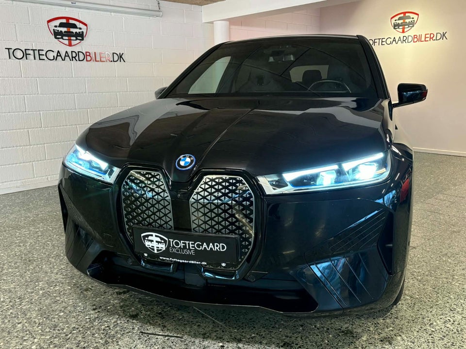 BMW iX xDrive50 Supercharged 5d